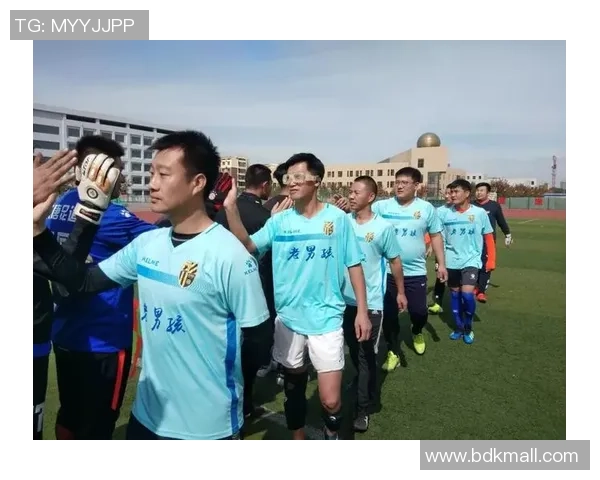 深圳篮球队杯赛战术解析与表现评估全方位分析