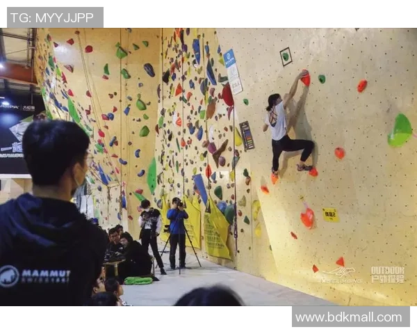 专业解读：成都攀岩队的节奏打法